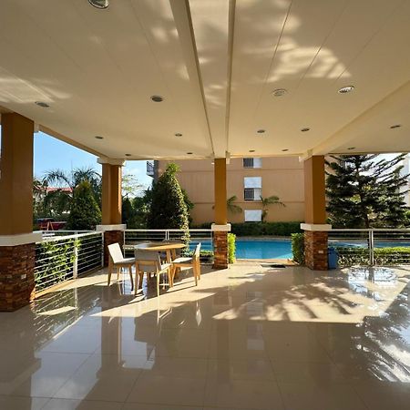 2 Bedroom And Studio Apartments With Private Pool And Gym In Vista Manors Verdant Puerto Princesa Buitenkant foto