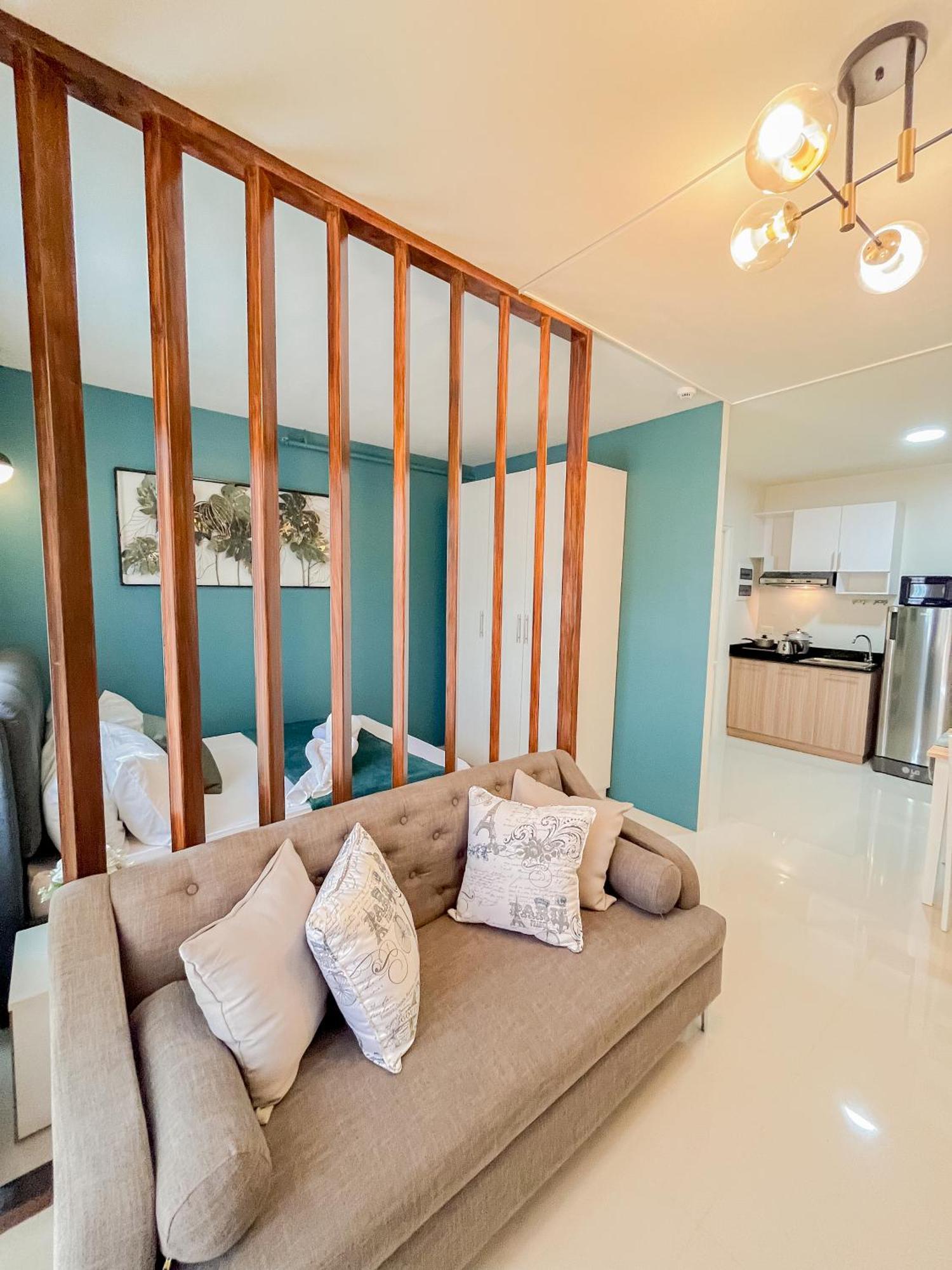 2 Bedroom And Studio Apartments With Private Pool And Gym In Vista Manors Verdant Puerto Princesa Buitenkant foto