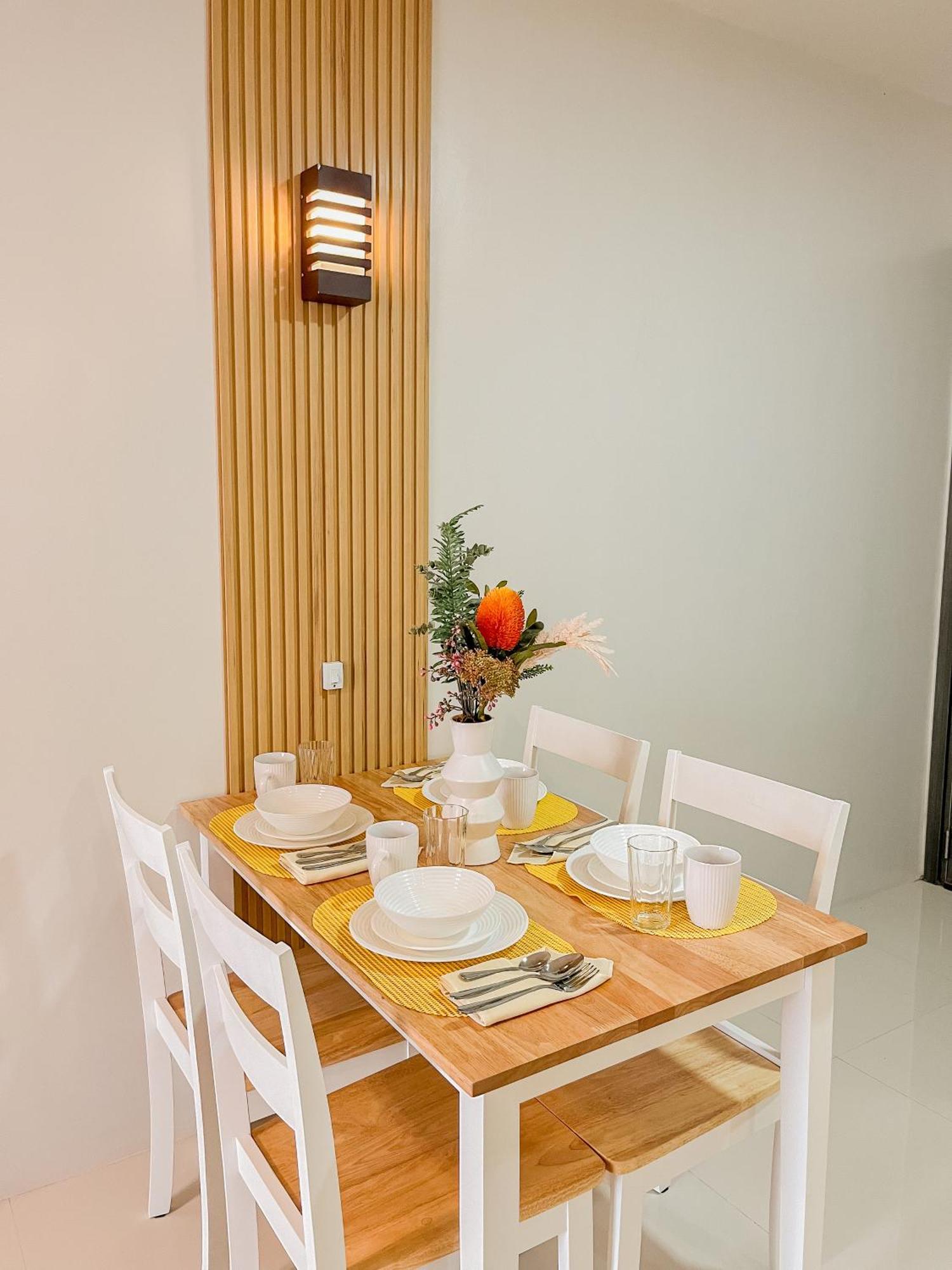 2 Bedroom And Studio Apartments With Private Pool And Gym In Vista Manors Verdant Puerto Princesa Buitenkant foto