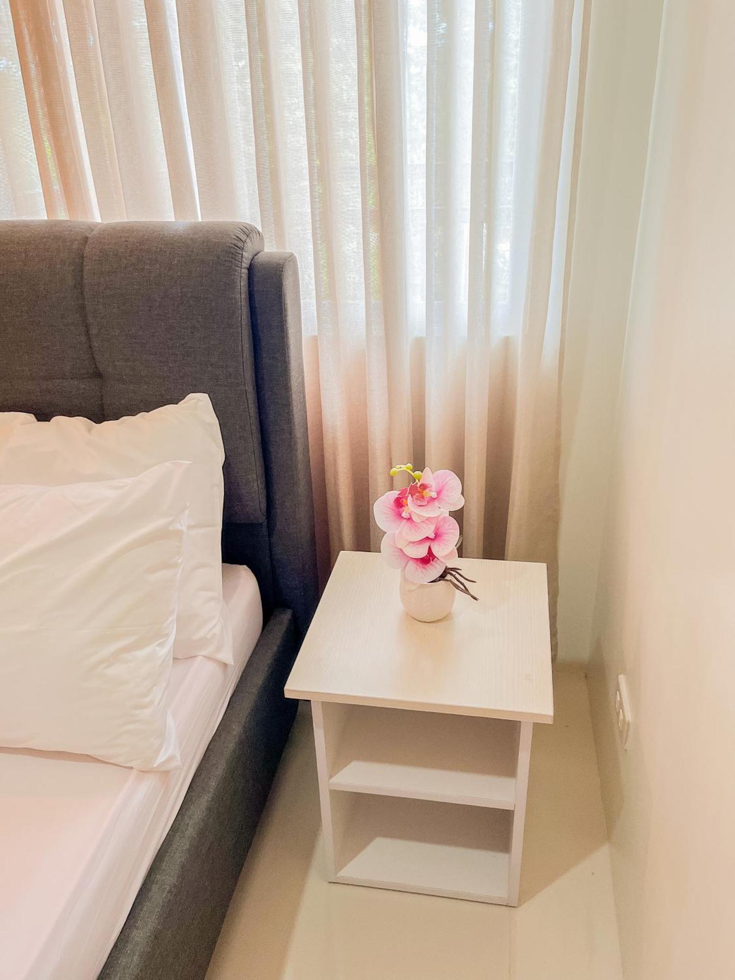 2 Bedroom And Studio Apartments With Private Pool And Gym In Vista Manors Verdant Puerto Princesa Buitenkant foto