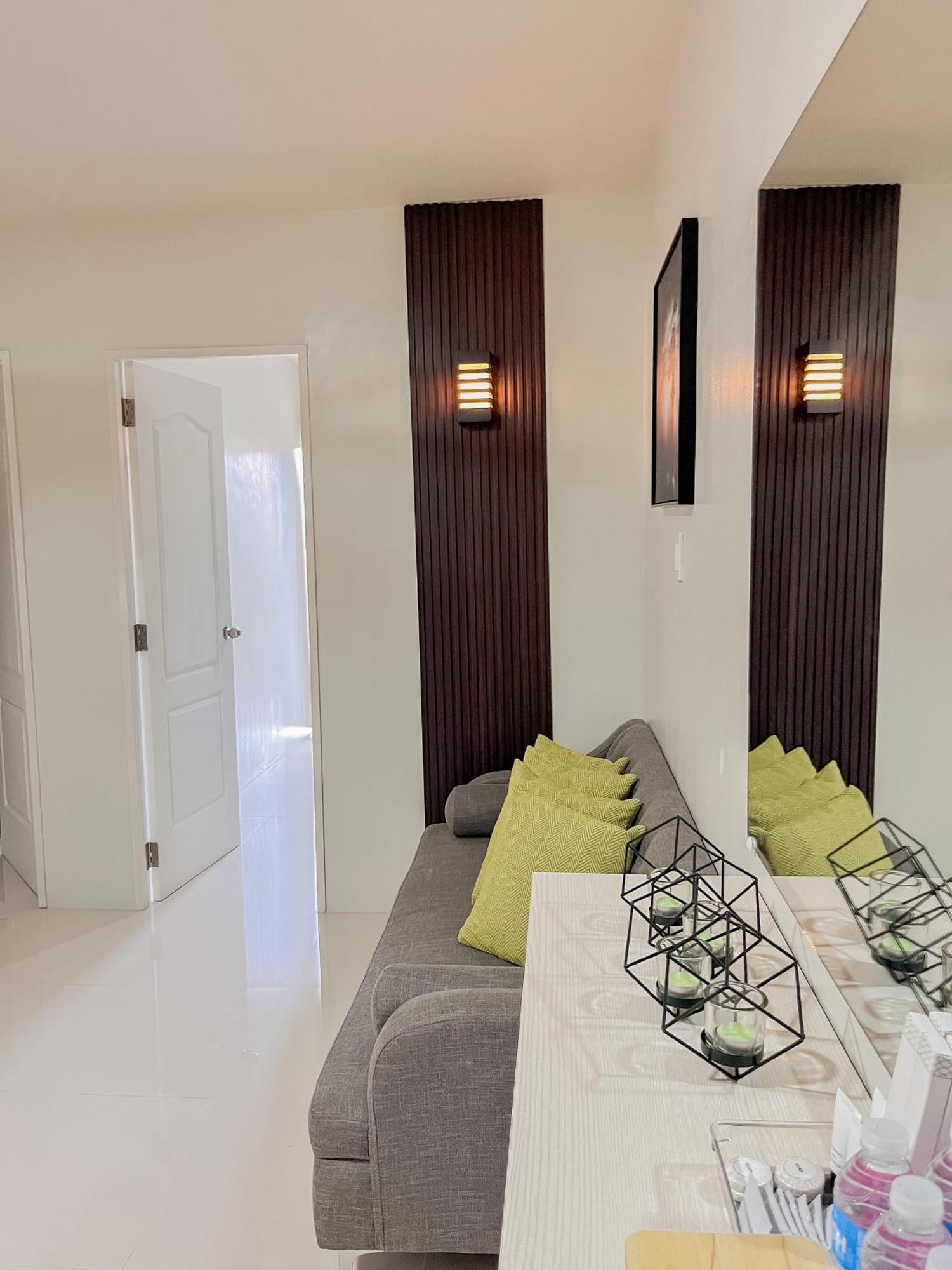 2 Bedroom And Studio Apartments With Private Pool And Gym In Vista Manors Verdant Puerto Princesa Buitenkant foto