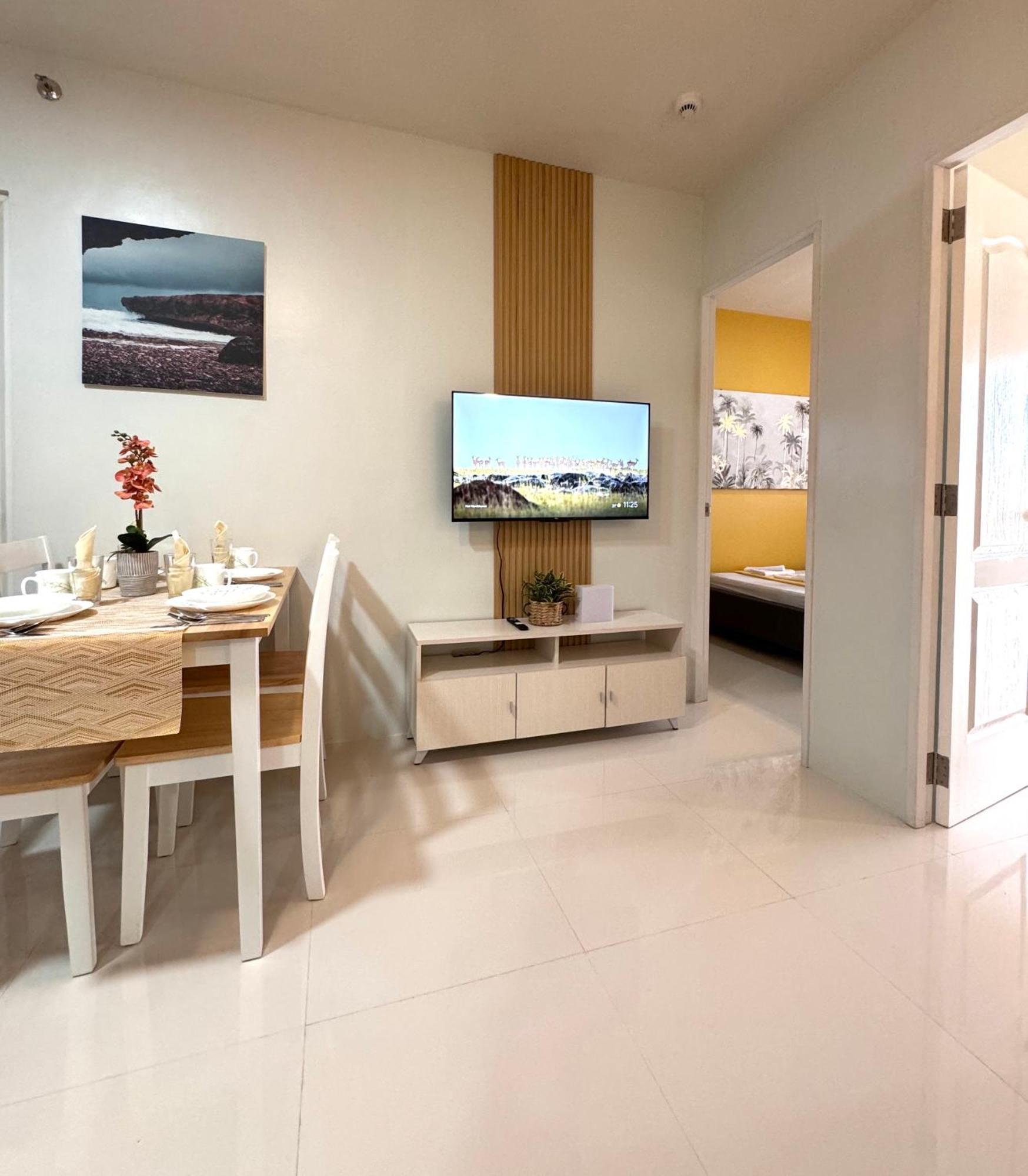2 Bedroom And Studio Apartments With Private Pool And Gym In Vista Manors Verdant Puerto Princesa Buitenkant foto