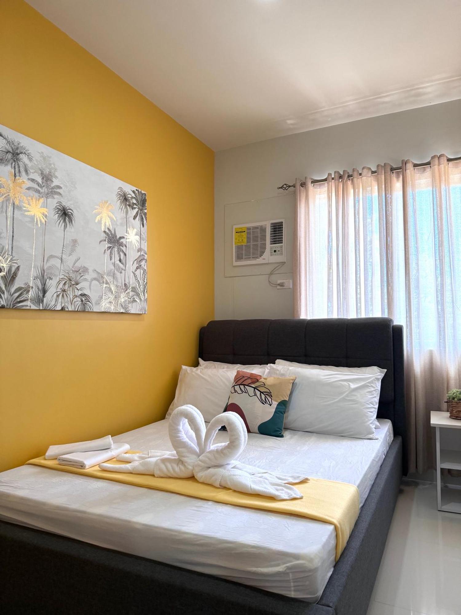 2 Bedroom And Studio Apartments With Private Pool And Gym In Vista Manors Verdant Puerto Princesa Buitenkant foto